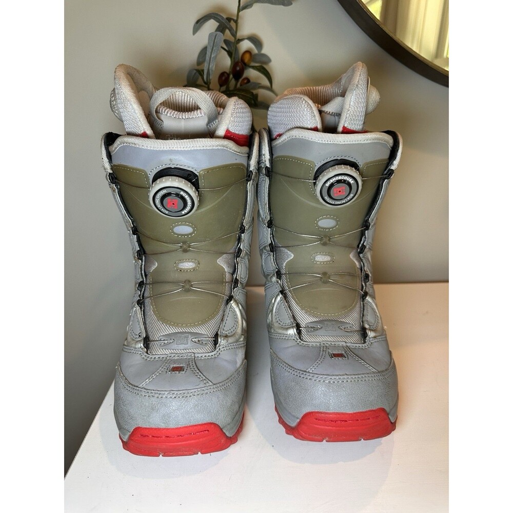 Vintage DC Shoes Women's Solaris Snowboard Boots Size 7 US Gray Red Dual BOA